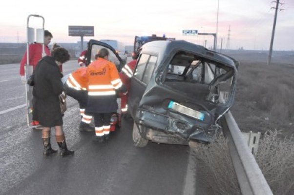 Jale pe drumurile Constanţei: 23 de accidente rutiere şi două persoane decedate